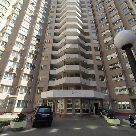 с двумя спальнями в центре города Apartman