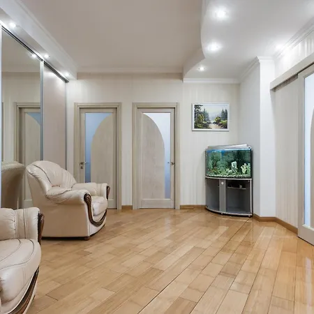 Apartmán с двумя спальнями в центре города *